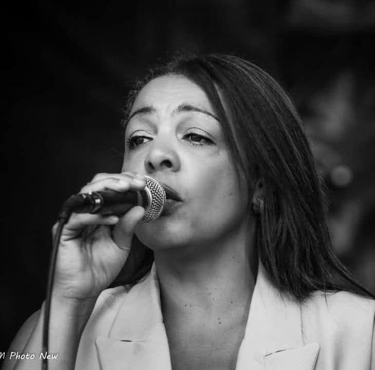 BODYGUARDS : Whitney Houston Tribute